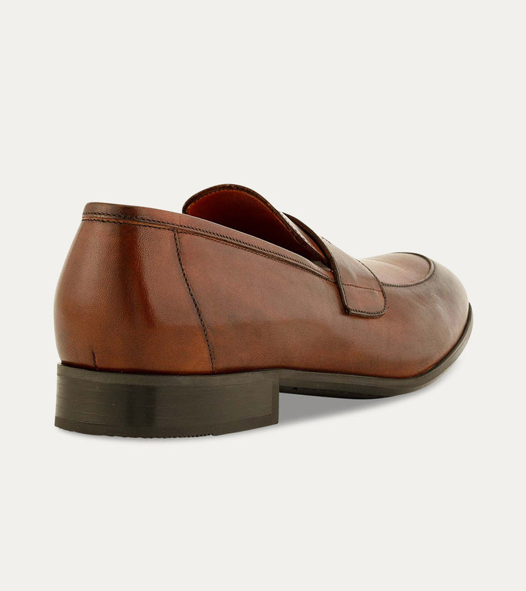 Marco Loafer Essential in Brown - Ace Marks