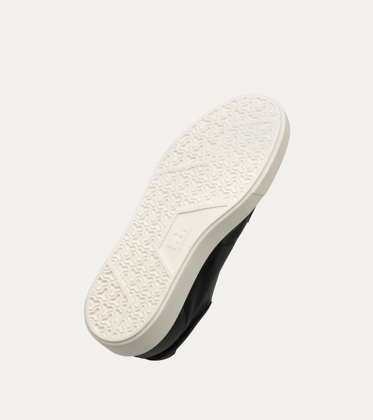 Lightweight Travel Sneaker in Black Leather