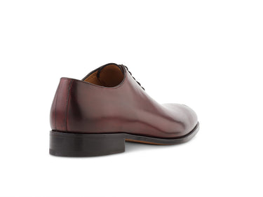 handcrafted oxford wholecut shoe
