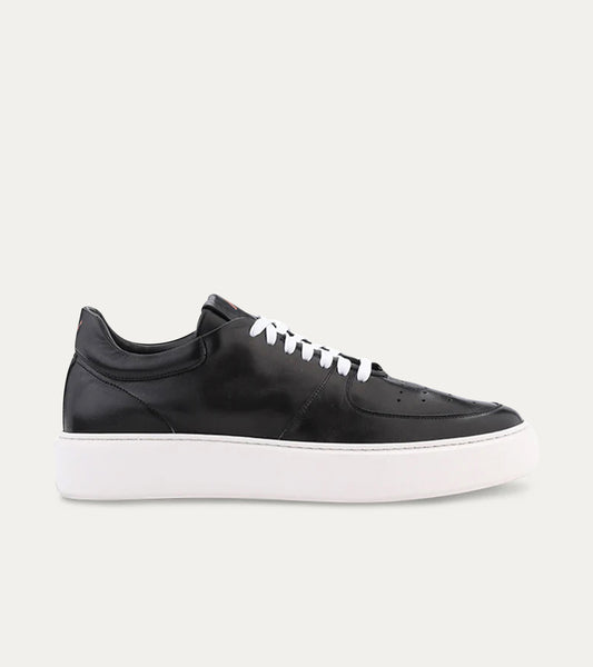 LightweightTravelSneakerinBlac LightweightTravelSneakerinBlac