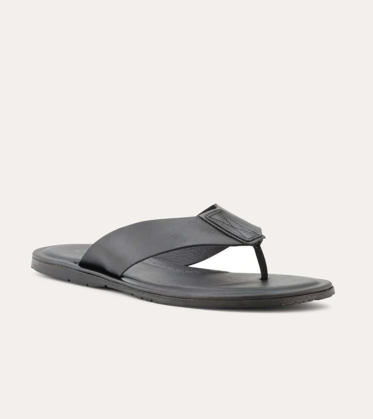 Oceanio Thong Sandals In Black Leather - Ace Marks