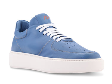 kody travel sneaker in blue leather