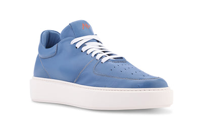 kody travel sneaker in blue leather